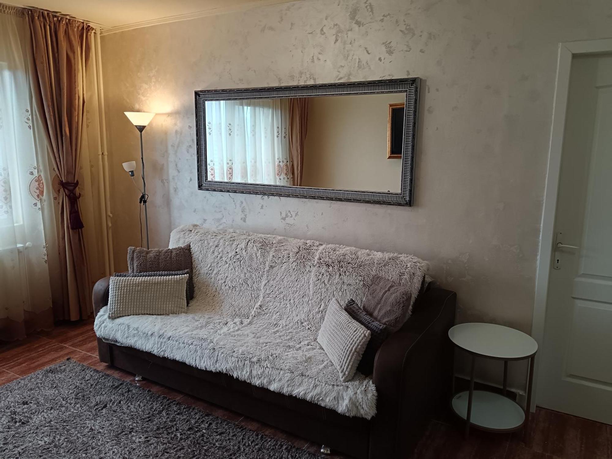 New 33 Apartment Bacau Exterior photo